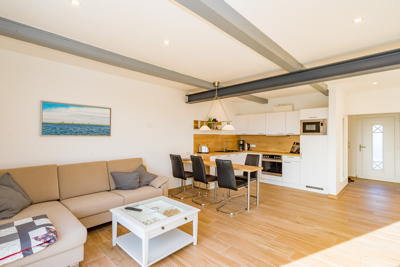 Ferienwohnung Mittschiffs.